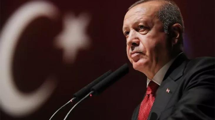  Cumhurbaşkanı Erdoğan, gençlere şiirle seslendi