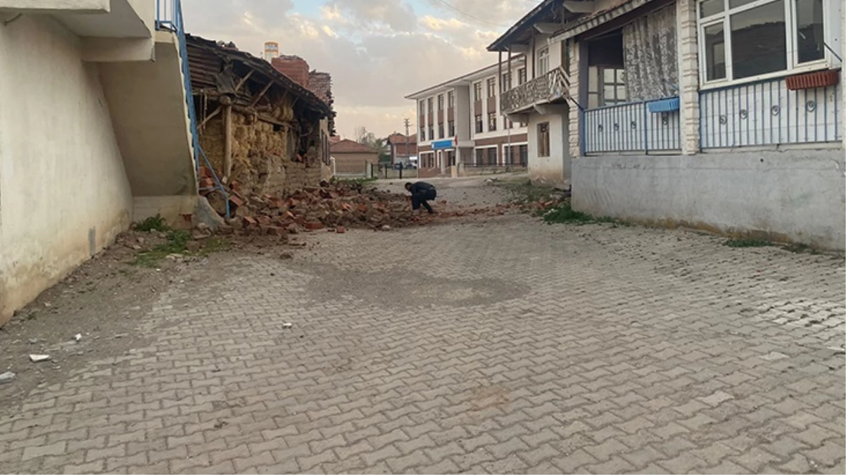 5,6'lık depremin meydana geldiği Tokat'ta eğitime 1 gün ara verildi
