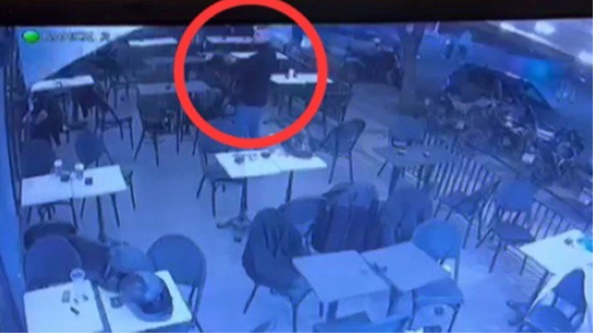 Adana'da Starbucks'a yapılan silahlı saldırının güvenlik kamera görüntüleri ortaya çıktı