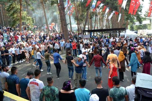 Ardahan Bal ve Kültür Festivali büyük bir coşkuyla gerçekleşti