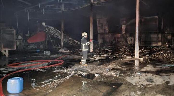 Ardahan Haberi: Adana'da geri dönüşüm fabrikasında çıkan yangın söndürüldü
