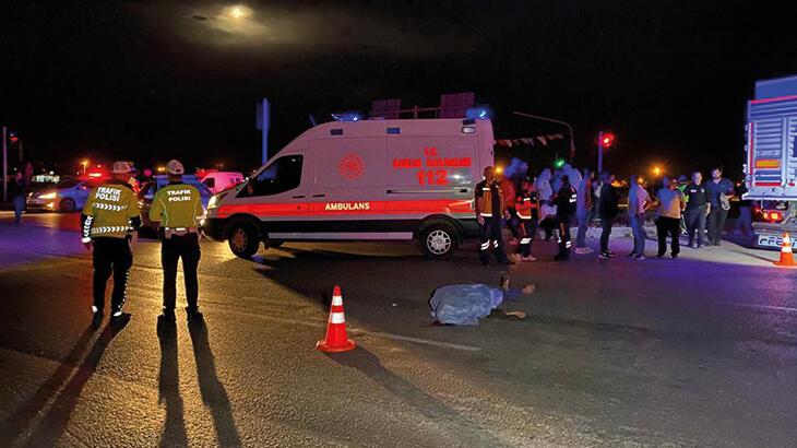 Ardahan Haberi: Adana'da, TIR'a arkadan çarpan motosikletli hayatını kaybetti