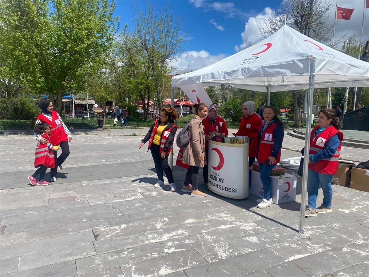 Ardahan'da Kızılay Günü Kutlandı