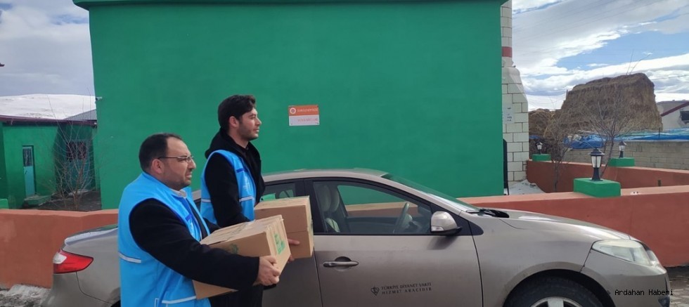 Çıldır da Ramazan-ı Şerifte İyilik Paketi adı altında gıda paketleri ihtiyaç sahibi ailelere ulaşıyor