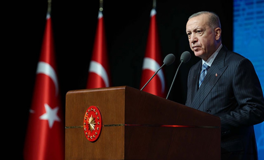 Cumhurbaşkanı Erdoğan: Başöğretmen unvanıyla görev yapacak öğretmen maaşlarına 2 bin TL artış yapacağız