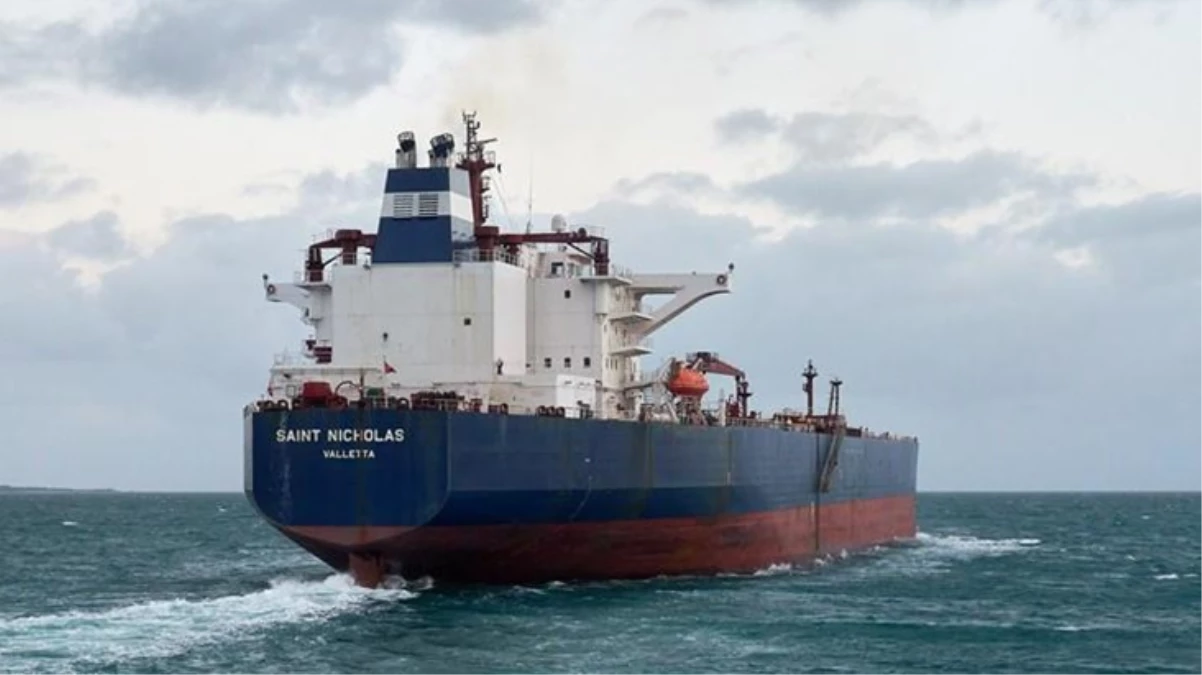 İran, TÜPRAŞ'ın Irak'tan aldığı 140 bin ton ham petrolü taşıyan tankere el koyduğunu doğruladı