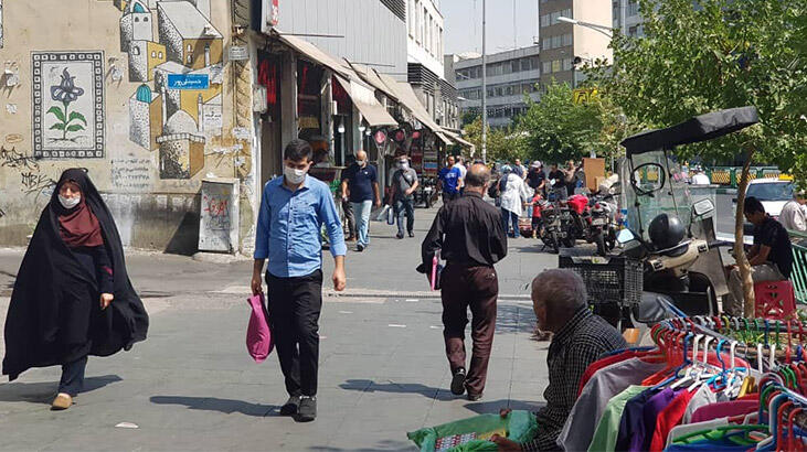 İran’da koronavirüs vakalarında düşüş yaşanıyor