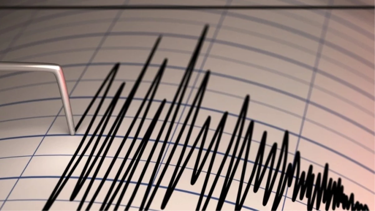 İzmir'de 5.1 büyüklüğünde deprem meydana geldi