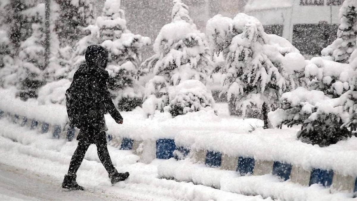 Kars okullar tatil mi? 25 Aralık Kars okul var mı? Kars'ta okullar tatil edildi mi?