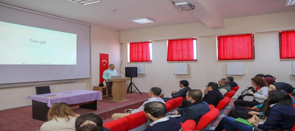 Ardahan Üniversitesi Tübitak Ardeb Proje Yazma, Başvurma ve Yönetme Eğitimi Tamamlandı