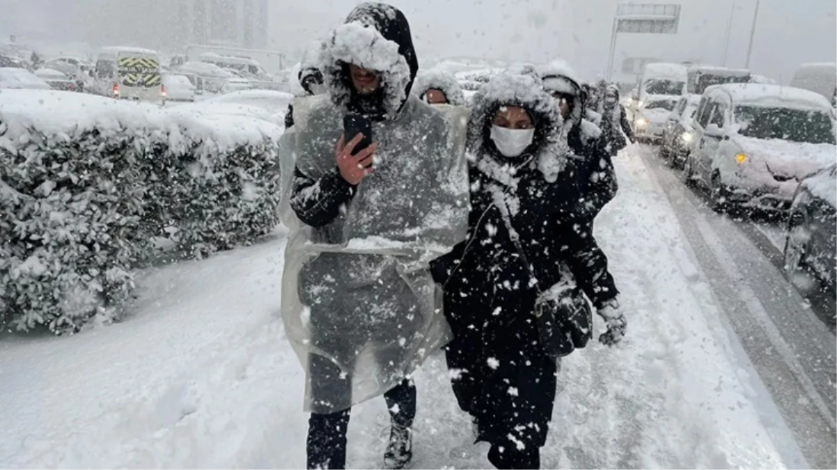 Meteoroloji beklenen haberi verdi! İstanbul'a kar geliyor, 4 gün etkili olacak