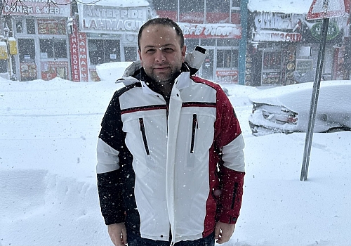 AK Parti Ardahan Milletvekili Kaan Koç, karla mücadele çalışmalarını yakından takip ediyoruz