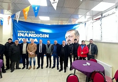 AK Parti belediye başkan adayı Erdal Kurukaya, Hanak’ı marka şehir yapacaklarını söyledi.