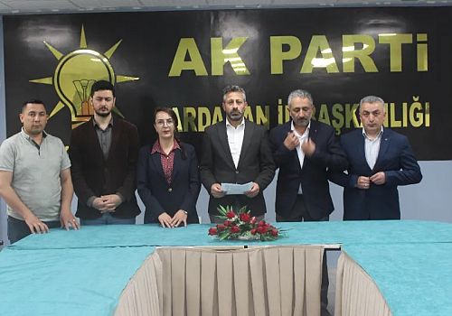 Ardahan Belediyesinde İşçilerin Eksik yatan maaşına Ak Parti den tepki 