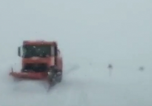 Ardahan'da da kar yağışı ulaşımı aksattı
