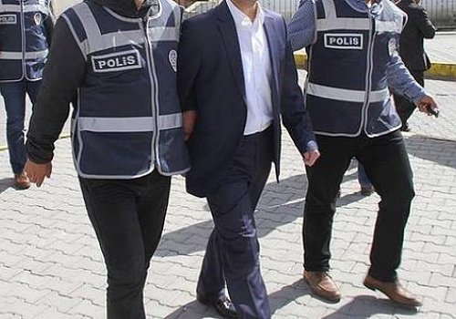 Ardahan'da rüşvet operasyonunda 3 kamu görevlisine gözaltı