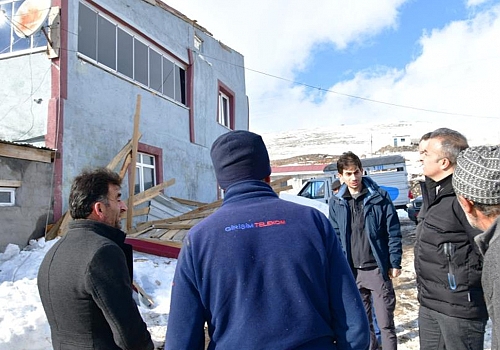 Ardahan'da Yoğun Kar Yağışı Sonucu Meydana Gelen Tahribat