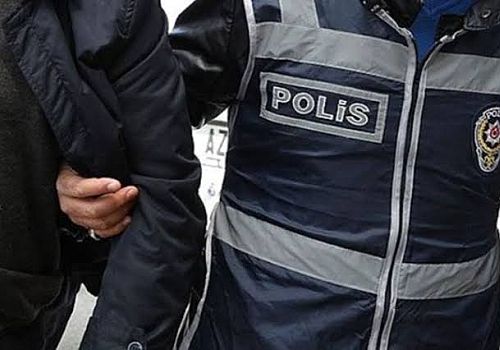 Ardahan daki Fuhuş operasyonunda 3 zanlı tutuklandı