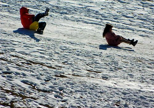 Ardahan Haberi: Kar yağışı  Posof ta çocukların neşe kaynağı oldu