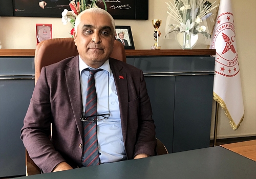 Ardahan İl Sağlık Müdürü Dr. Özdemir, genç ve orta yaşlılara aşı çağrısında bulundu:
