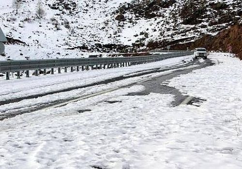 Ardanuç-Geçitli-Ardahan yolu Bilbilan Geçidi'nden itibaren ulaşıma kapatıldı