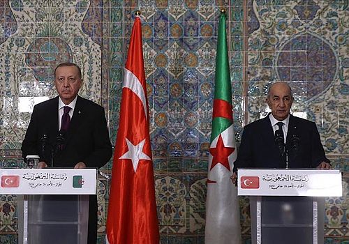 Cezayir Cumhurbaşkanı Tebbun: Ticaret hacmimizi 5 milyar doların üstüne çıkarma hedefinde mutabık kaldık