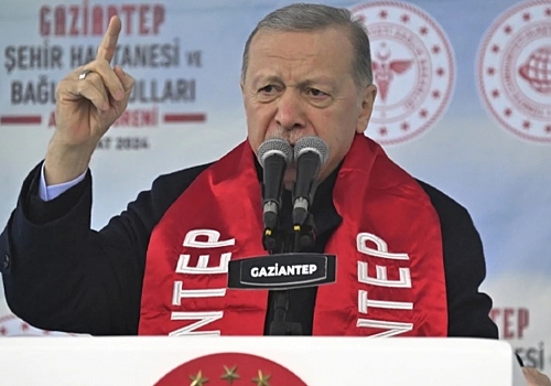 Cumhurbaşkanı Erdoğan: Deprem şehirlerimizi ayağa kaldırana kadar durup dinlenmeyeceğiz