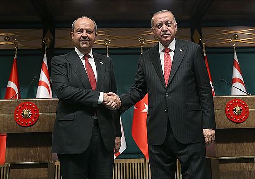 Cumhurbaşkanı Erdoğan ile KKTC Başbakanı Tatar telefonda görüştü