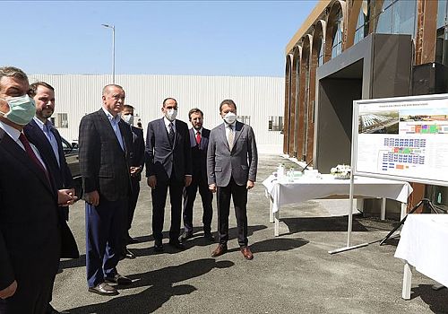 Cumhurbaşkanı Erdoğan İstanbul'da yapımı devam eden hastaneleri inceledi