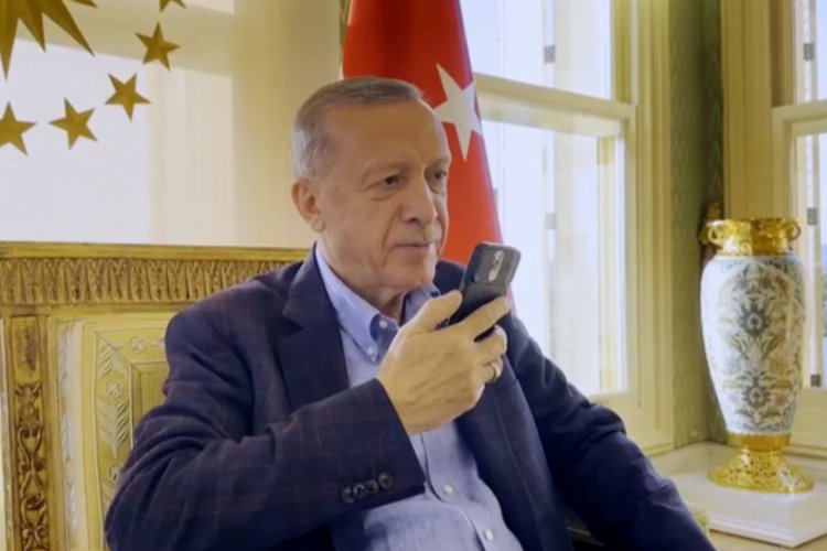 Cumhurbaşkanı Erdoğan'dan A Milli'lere tebrik telefonu