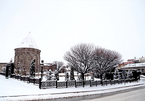 Doğu Anadolu'da martta etkili olan kar ve soğuk hava kışı aratmadı