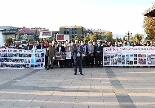 Erzurum'da Çin'in Doğu Türkistan politikası protesto edildi