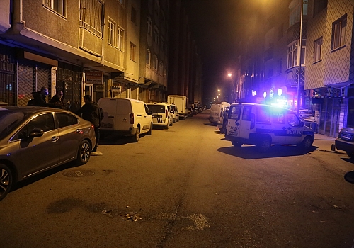 Erzurum'da kapalı olması gereken kahvehanedeki 17 kişiye idari işlem uygulandı