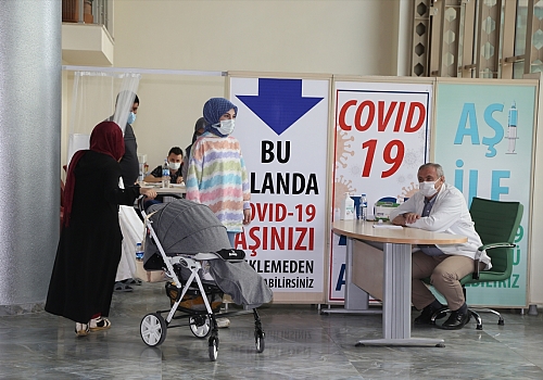 Erzurum'da Kovid-19'la mücadelede aşılanma oranının arttırılması için ekipler seferber oldu