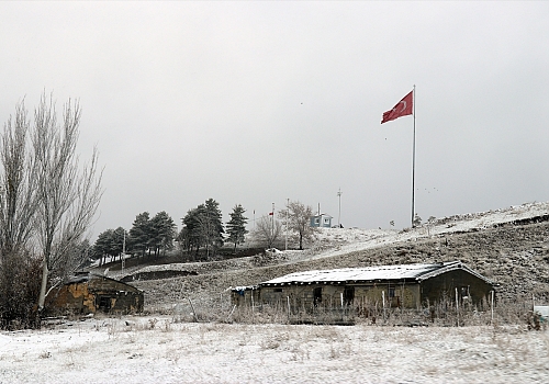 Erzurum, Kars, Ardahan ve Ağrı'da kar etkili oldu