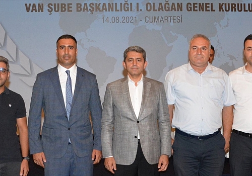 Öz Finans İş Sendikası Genel Başkanı Eroğlu, Van'da olağan genel kurula katıldı