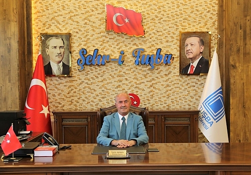 Tuşba Belediye Başkanı Salih Akman'dan bayram mesajı