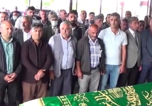 Uğurcan Demirbaş'ın (18) cenazesi, memleketi Ardahan'da toprağa verildi.