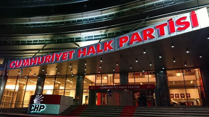  CHP'nin kurultay davası ertelendi