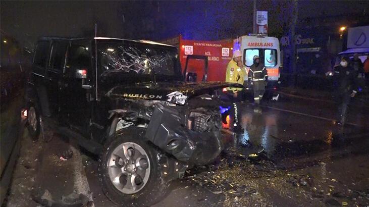 4 aracın karıştığı zincirleme kazada 1 kişi hayatını kaybetti