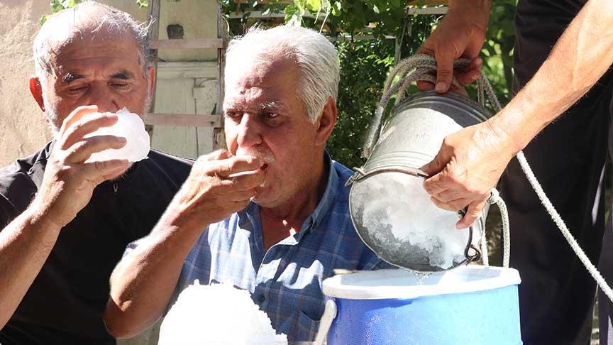 500 Yıllık gelenek: Sıcak havalarda böyle serinliyor...