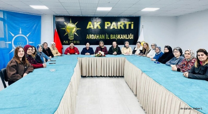 AK Parti Ardahan Kadın Kollarında Saha Seferberliği: 