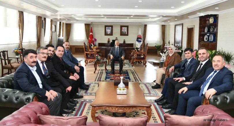 AK Parti Ardahan Teşkilatından Vali Çiçekli’ye Ziyaret