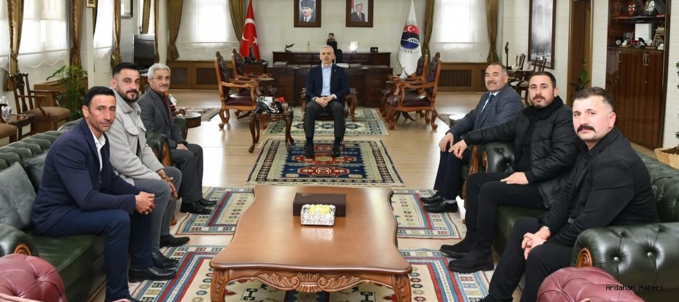 AK Parti Çıldır Teşkilatı ve Karakale Köyü Muhtarı’ndan Vali Çiçekli’ye Ziyaret