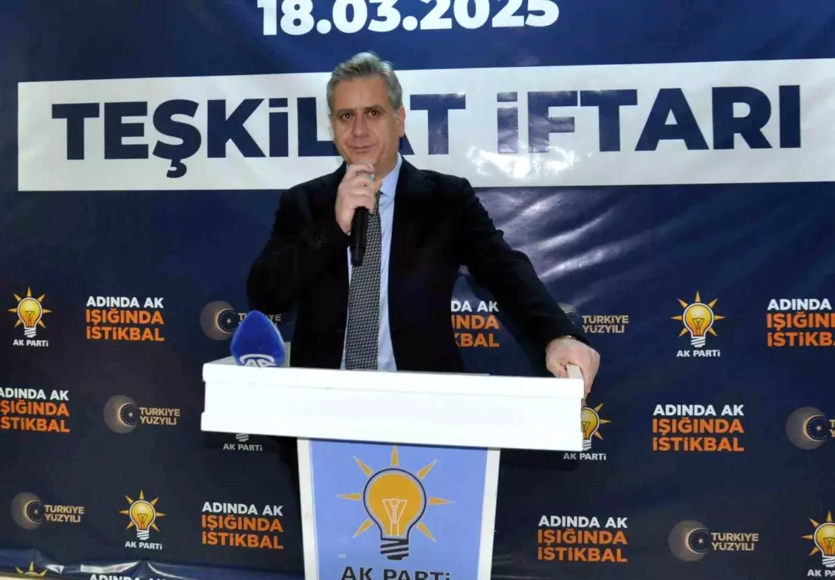 AK Parti Genel Başkan Yardımcısı Hasan Basri Yalçın Kars'ta İftar Programına Katıldı