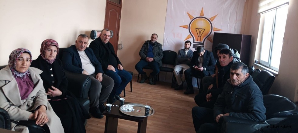 AK Parti Hanak İlçe Teşkilatı Haftalık Toplantısını Gerçekleştirdi