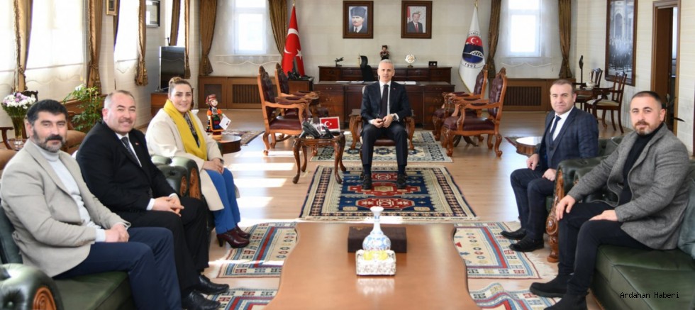 AK Parti Heyetinden Vali Çiçekli’ye Ziyaret