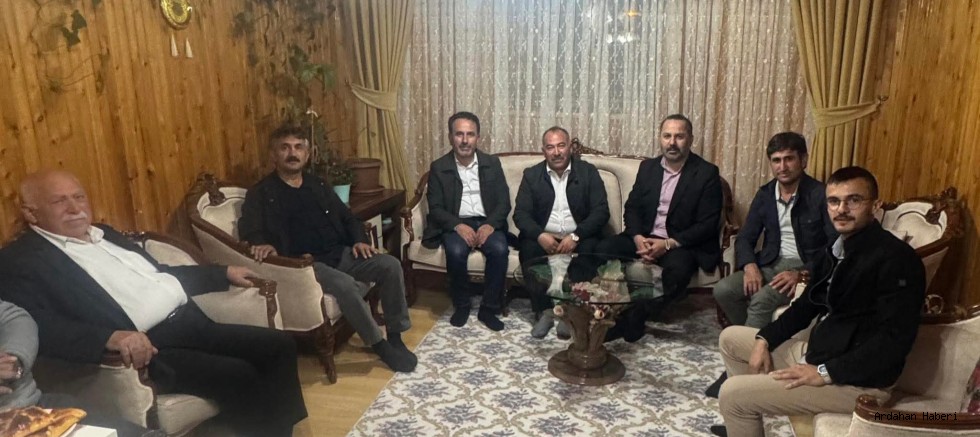 AK Parti Teşkilatından Başkan Gündoğdu’ya Geçmiş Olsun Ziyareti