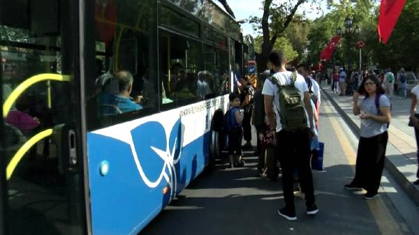 Ankara'da vatandaşlar toplu taşıma zamlarını değerlendirdi