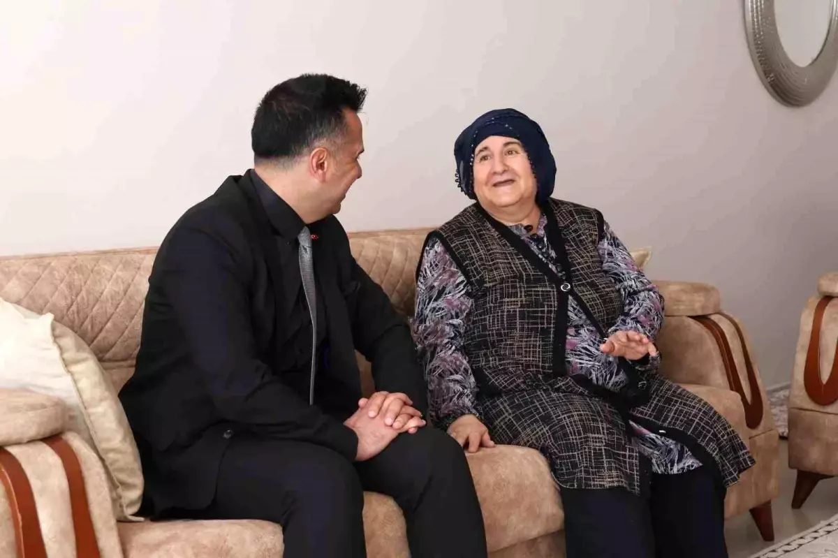 Anneler Günü'nde şehit ailelerine anlamlı ziyaret